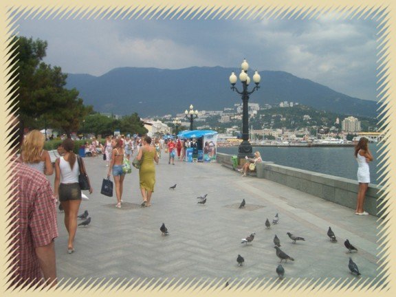 34-jalta-promenade.jpg