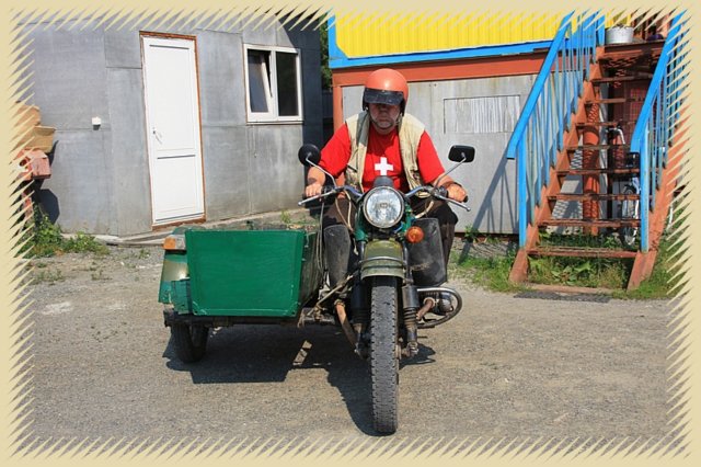 047als_richtiger_motorradfahrer_wird_keine_moeglichkeit_ausgelassen_auch_mal_andere_gefaehrte_auszuprobieren_.jpg